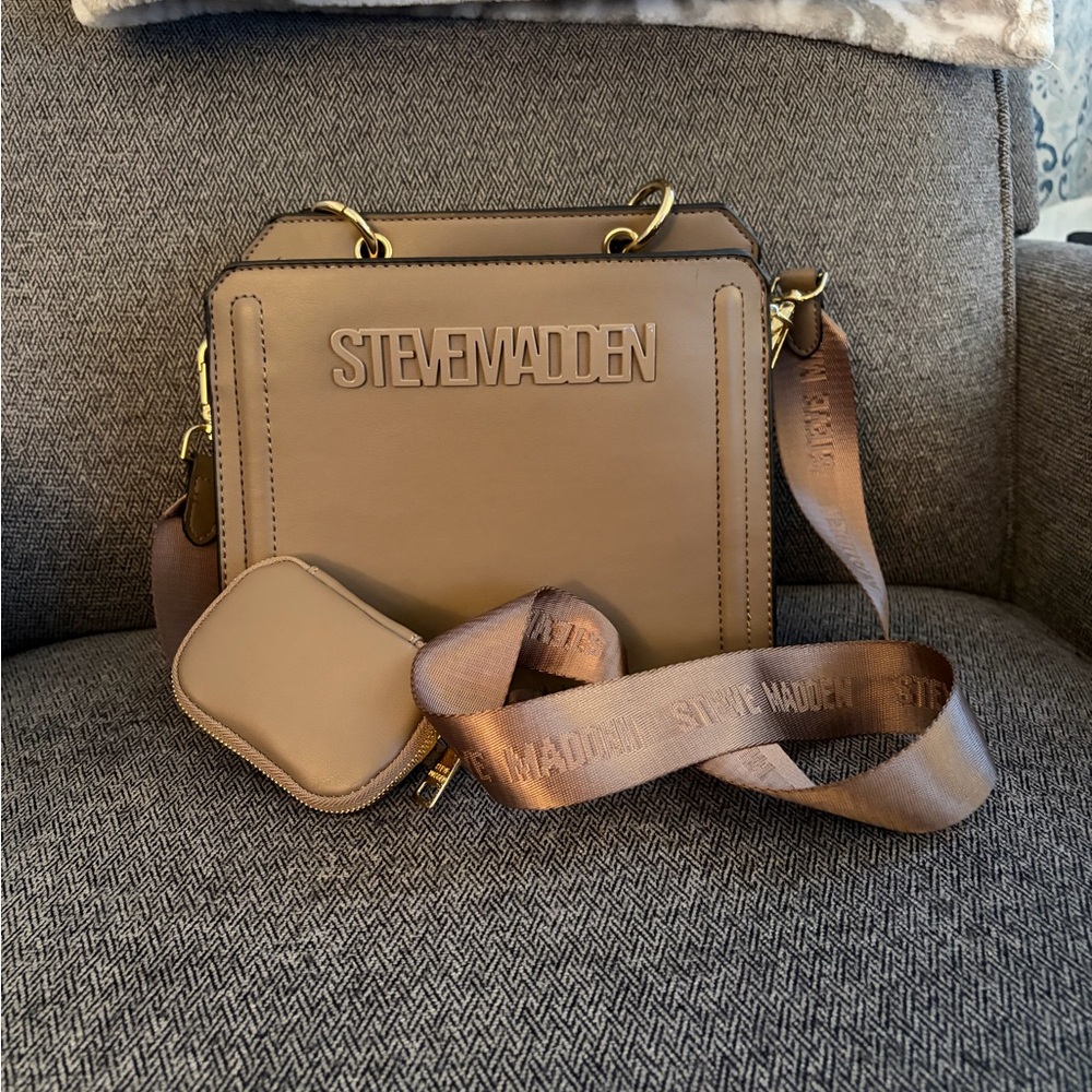Steve Madden Brown Crossbody Bag with Gold Accents